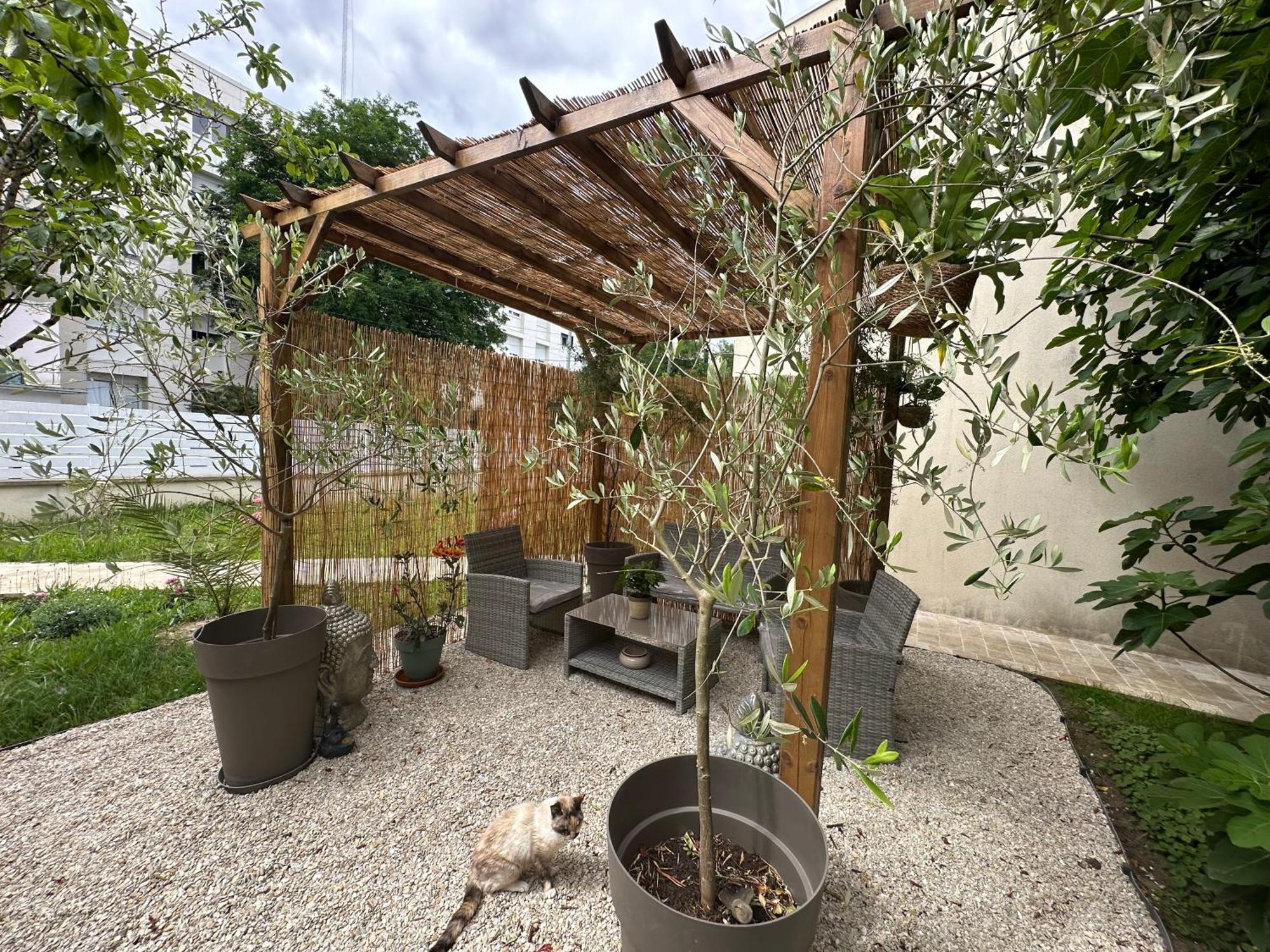 La Cabane Du Figuier A 랑부예 외부 사진