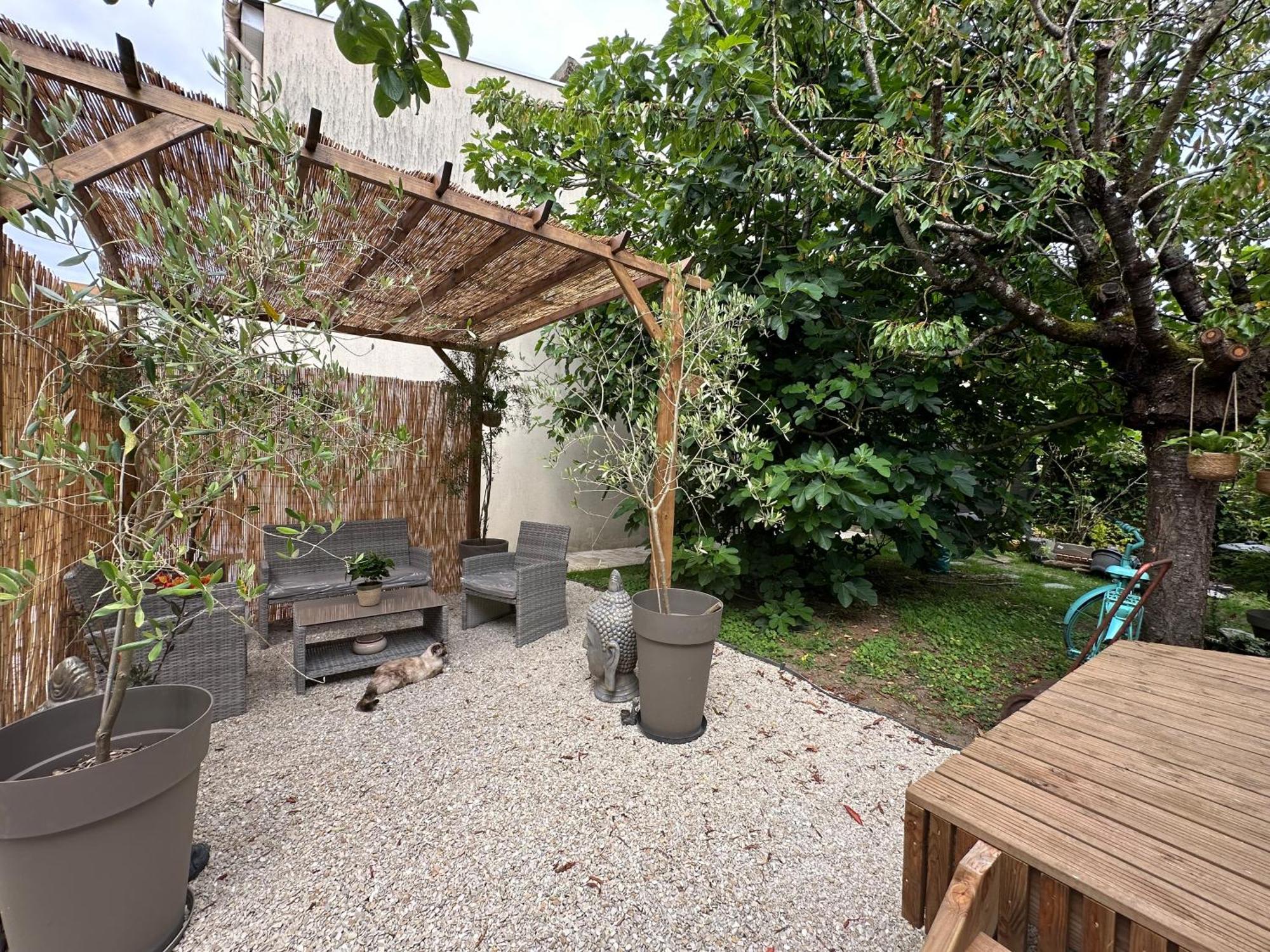 La Cabane Du Figuier A 랑부예 외부 사진